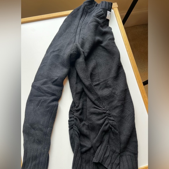 Old Navy Maternity Sweater - Picture 4 of 7